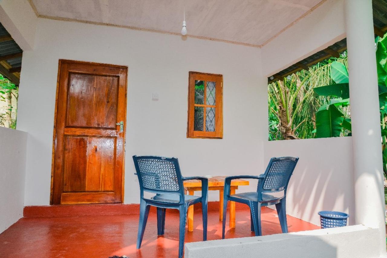 Pradeepa House Apartamento Unawatuna Exterior foto
